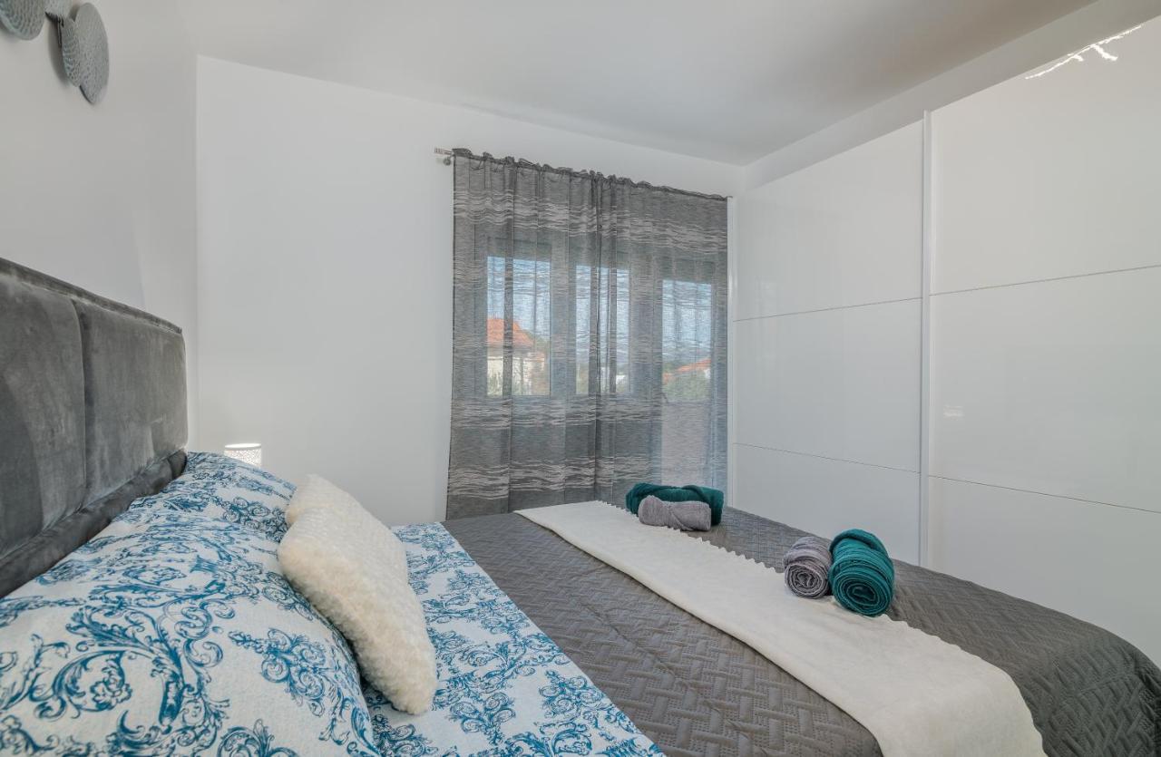 Apartman Luxury Lure Krk Town Bagian luar foto